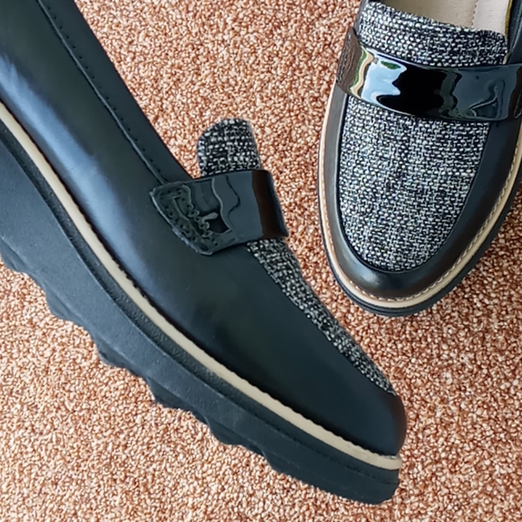 clarks sharon gracie platform loafers